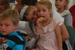 10a - Spaß beim Kinderprogramm (1)